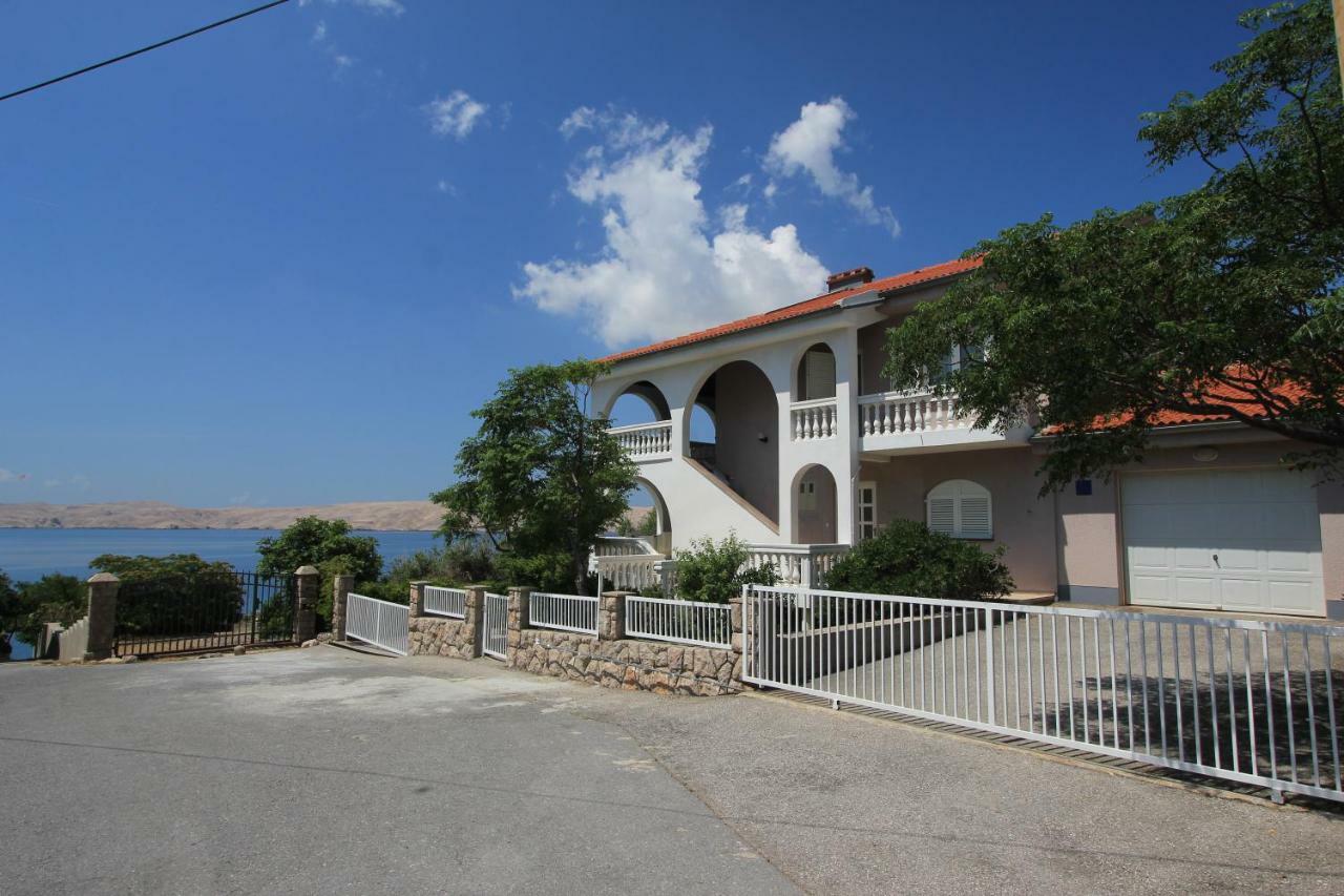 Villa Mihaela - Apartment Ika Cesarica Buitenkant foto
