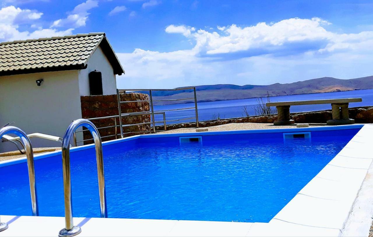 Villa Mihaela - Apartment Ika Cesarica Buitenkant foto